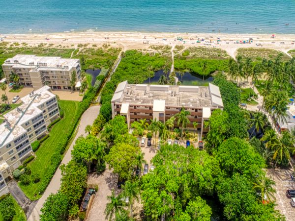Beautiful Sanibel Vacation Condo Sleeps 6 Guests Gulf Views