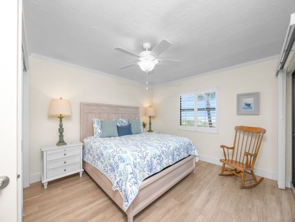Newly Remodeled Gulf Front Luxury Sanibel Island Vacation Condo