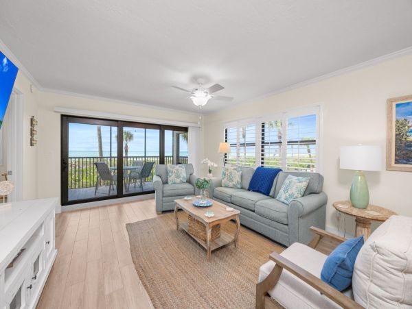 Newly Remodeled Gulf Front Luxury Sanibel Island Vacation Condo
