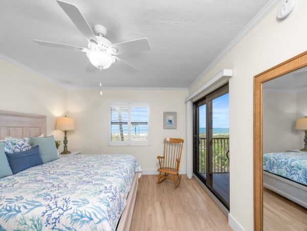 Newly Remodeled Gulf Front Luxury Sanibel Island Vacation Condo