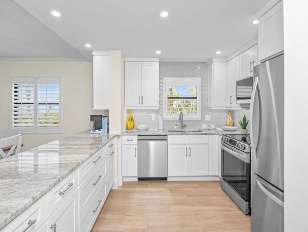 Newly Remodeled Gulf Front Luxury Sanibel Island Vacation Condo