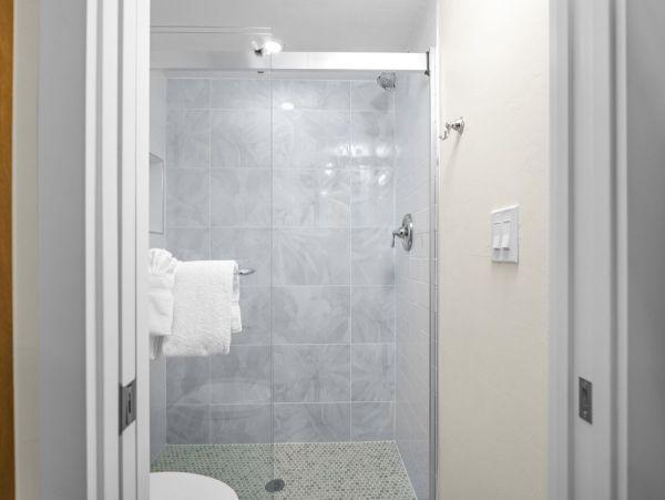 Newly Remodeled Gulf Front Luxury Sanibel Island Vacation Condo