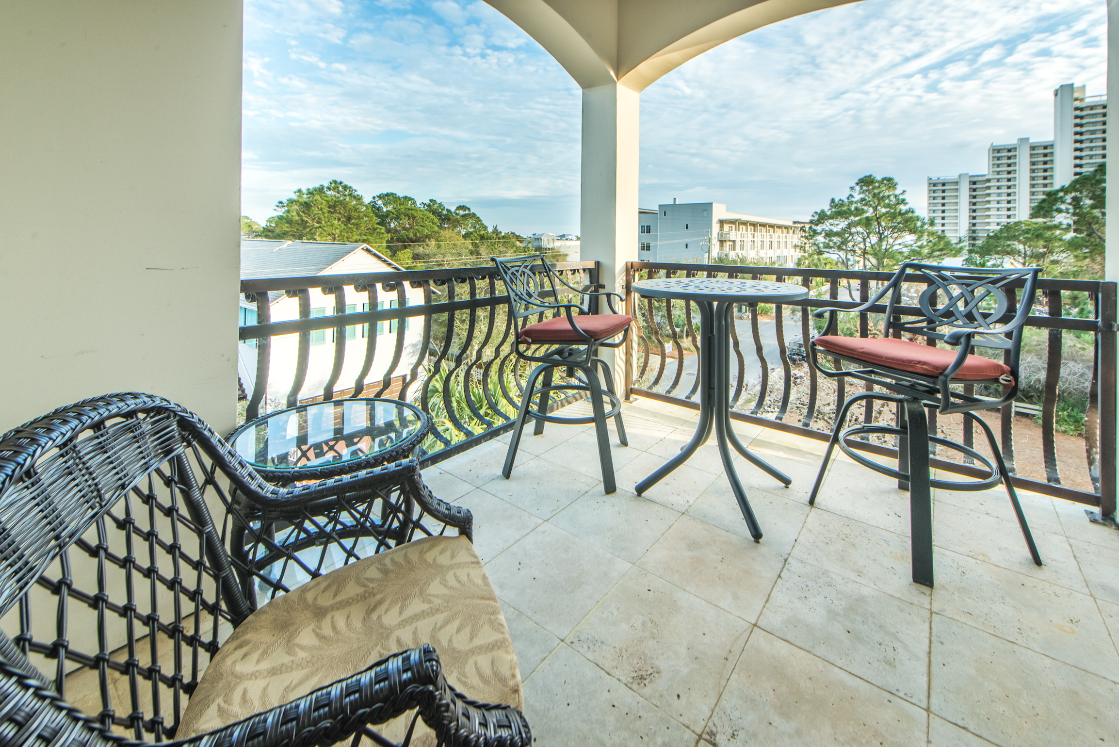 Seagrove Vacation Home Sleeps 12 Guests Walk to Beach Seagrove Vacation Home Sleeps 12 Guests Walk to Beach