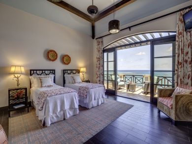 Anguilla Home 944768
