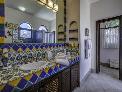 Anguilla Home 944768