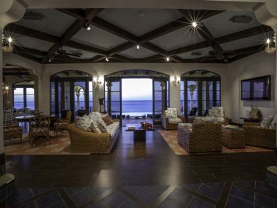 Anguilla Home 944768