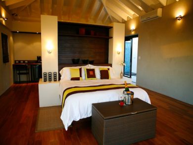 Anguilla Home 944770