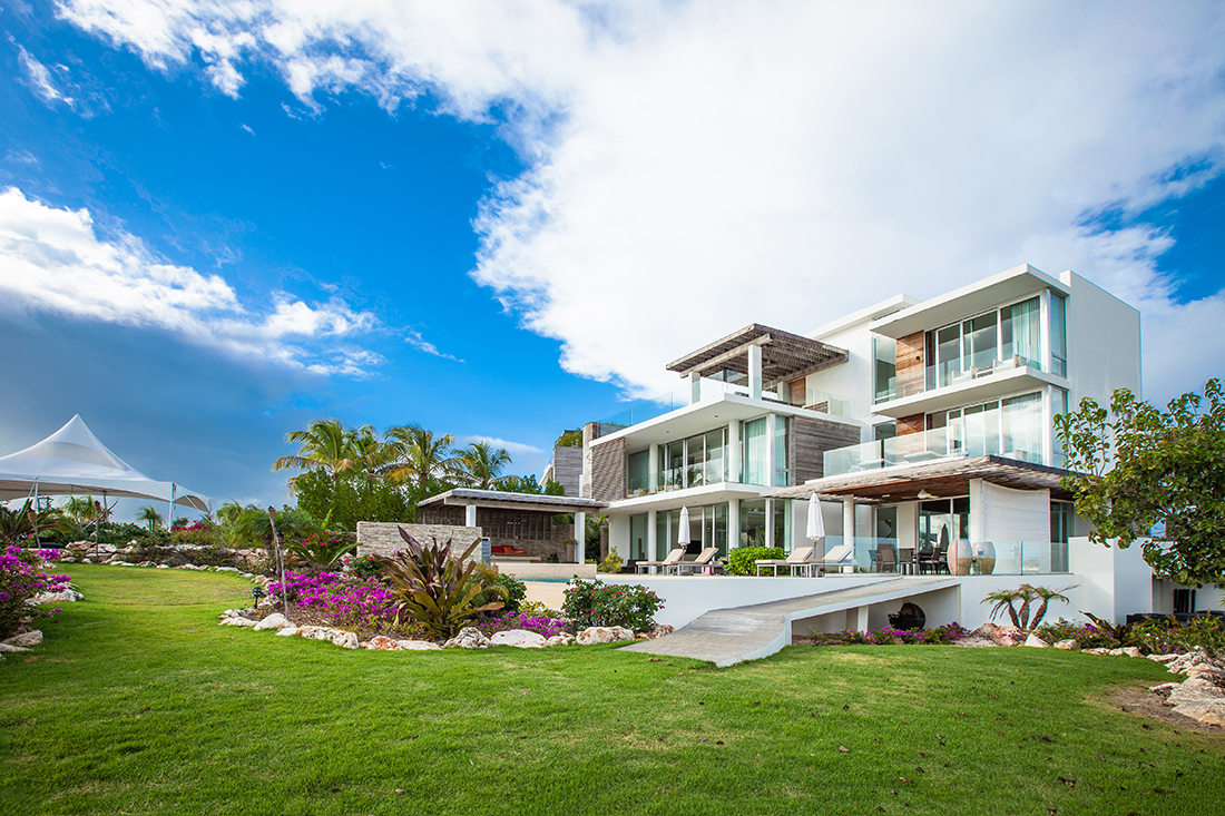 Anguilla Home 944771