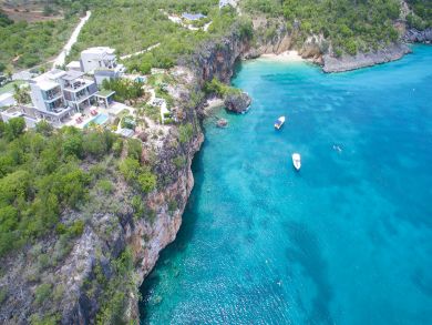Anguilla Home 944771