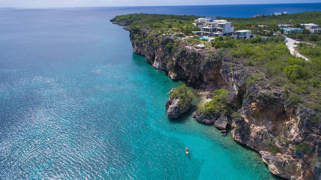 Anguilla Home 944771