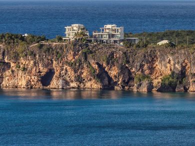 Anguilla Home 944772