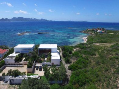 Anguilla Home 944777