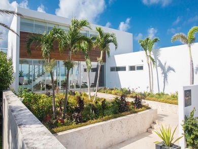 Anguilla Home 944782