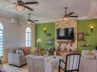 Anguilla Home 944784