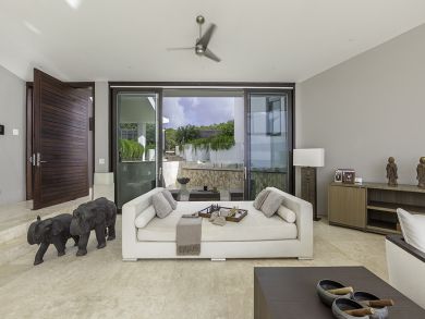 Anguilla Home 944791