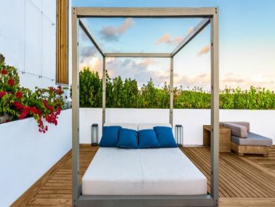 Anguilla Home 944792