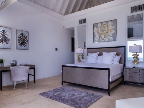 Anguilla Home 944794