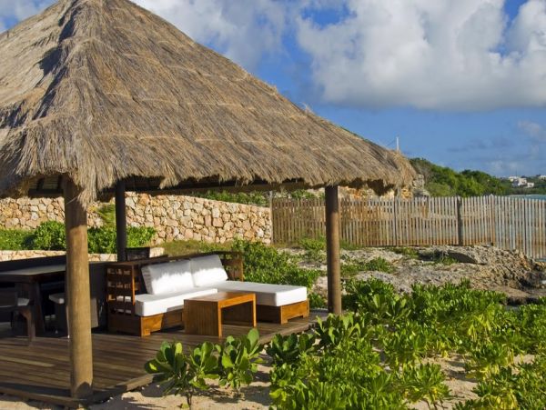 Anguilla Home 944794