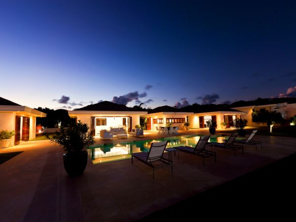 Anguilla Home 944794