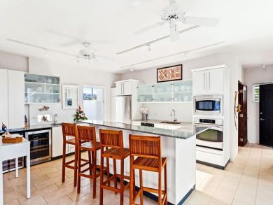Anguilla Home 944795