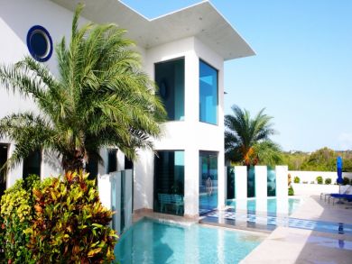 Anguilla Home 944796