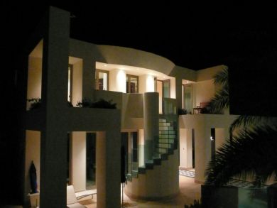 Anguilla Home 944796