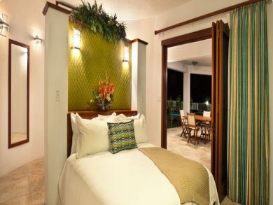 Anguilla Home 944798