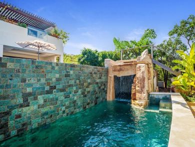 Anguilla Home 944800