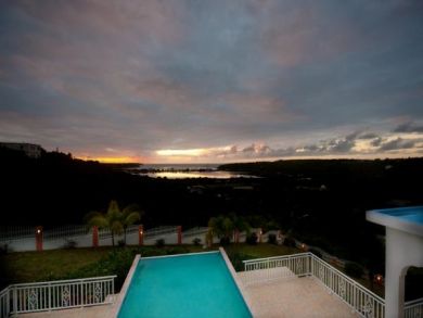 Anguilla Home 944802