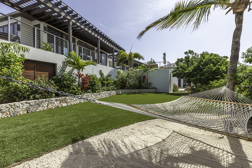 Anguilla Home 944803 Anguilla Home 944803
