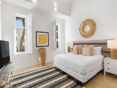 Anguilla Home 944809