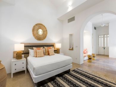 Anguilla Home 944809