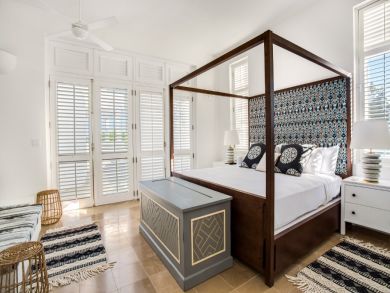Anguilla Home 944813