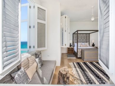 Anguilla Home 944813