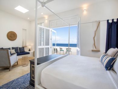 Anguilla Home 944813