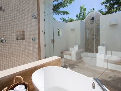 Anguilla Home 944814