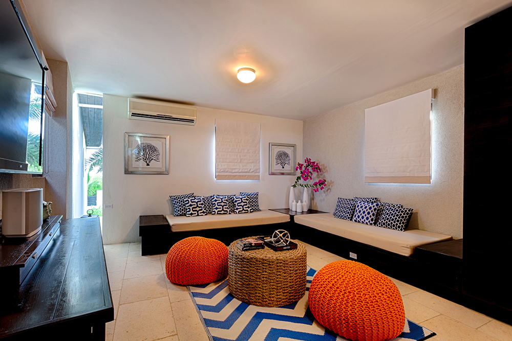 Anguilla Home 944819