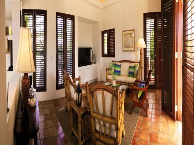 Anguilla Home 944821