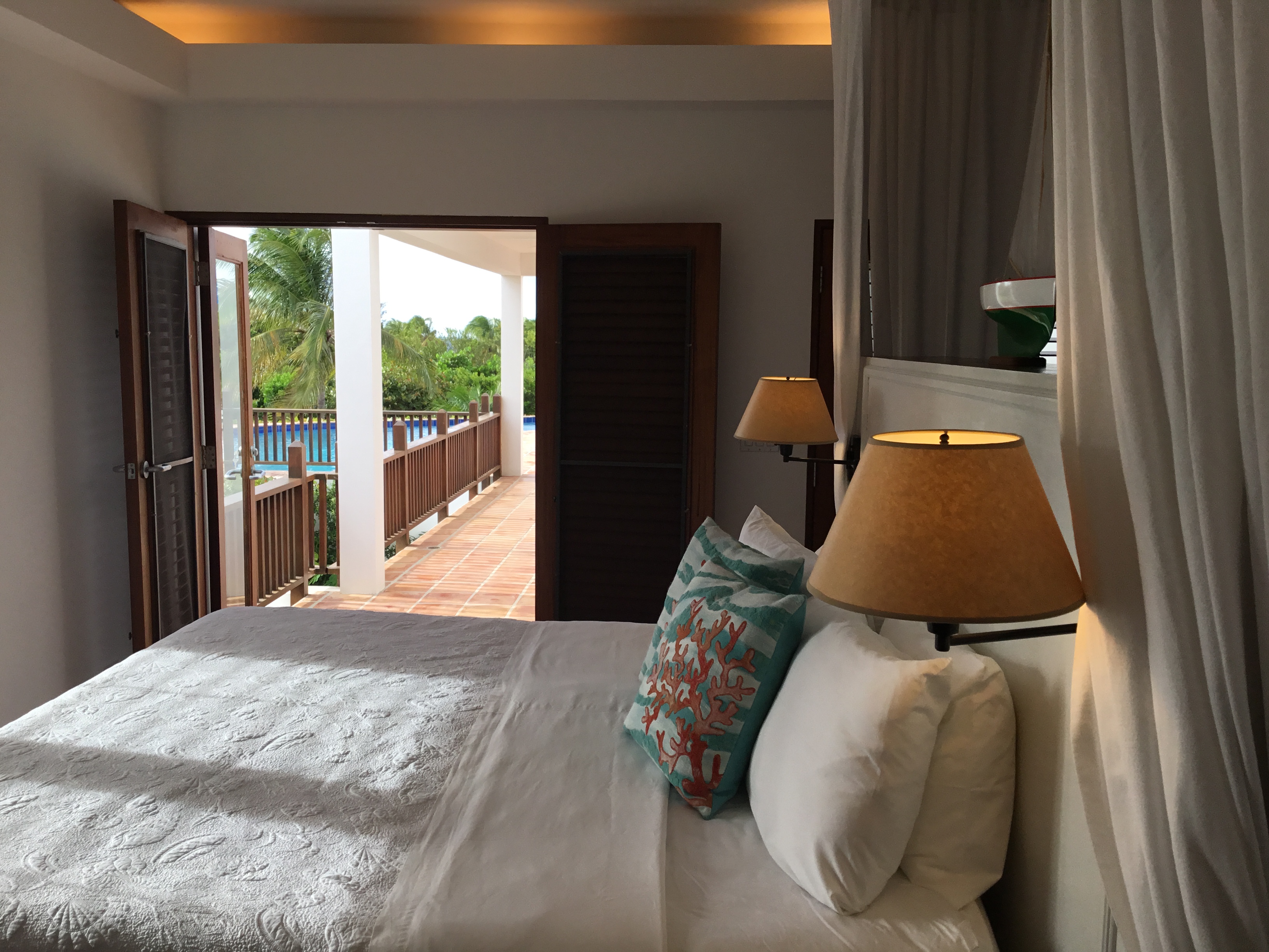 Anguilla Home 944821