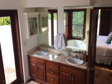 Anguilla Home 944821