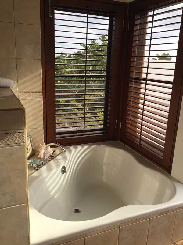 Anguilla Home 944821