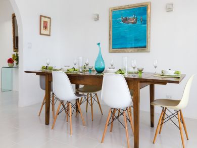 Anguilla Home 944824
