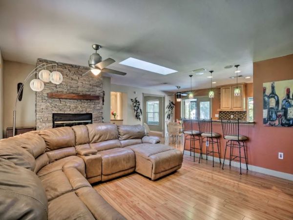 Beautiful Naples Vacation Rental Pool Home Sleeps 6