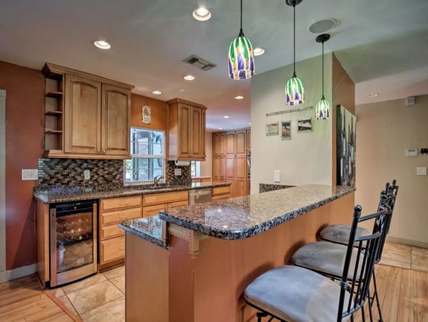 Beautiful Naples Vacation Rental Pool Home Sleeps 6