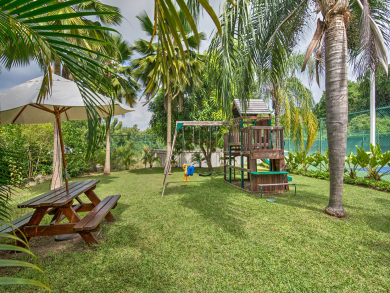 Barbados Home 944834