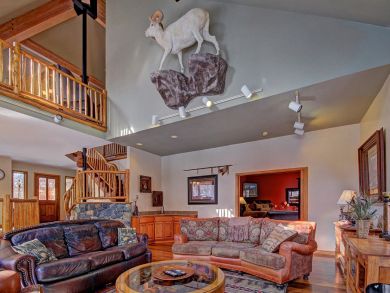 Breckenridge Luxury Vacation Rental Home Eight Bedrooms