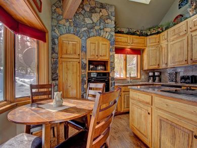 Breckenridge Luxury Vacation Rental Home Eight Bedrooms