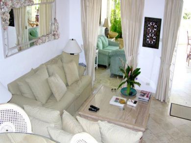 Barbados Condo 944875