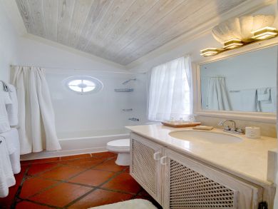 Barbados Condo 944875