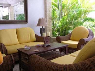 Barbados Condo 944875